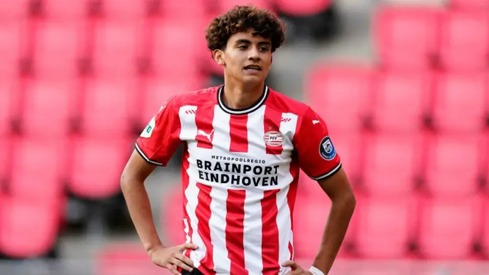 Richard Ledezma: El 'mexicano' que debutó con el PSV y no le cierra las puertas al Tri