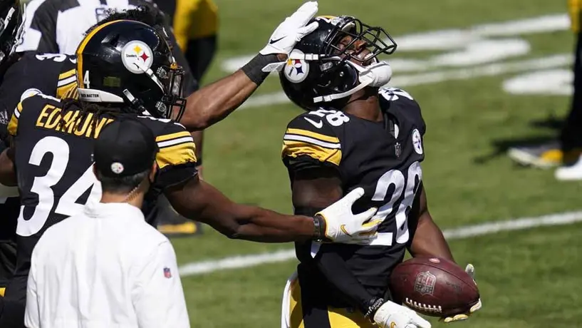 Roethlisberger y Chase Claypool comandaron victoria de Steelers sobre Broncos