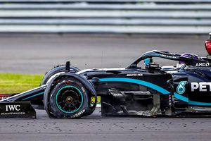 Lewis Hamilton sobre llanta destrozada en vuelta final: "Casi se me para el corazón"