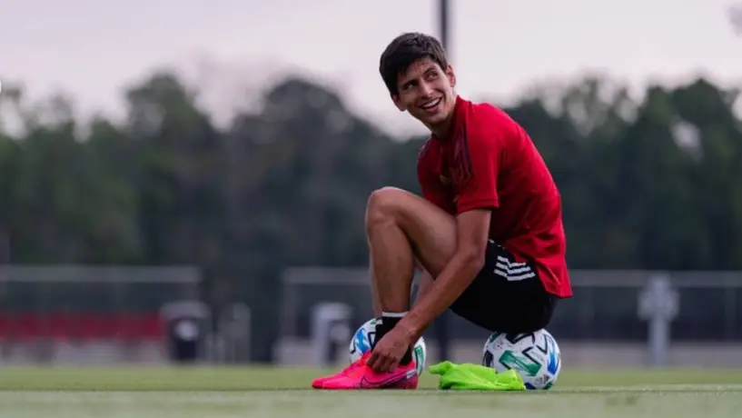 Video: Jürgen Damm 'eligió' entre Chivas y América con épico trolleo en Tik Tok