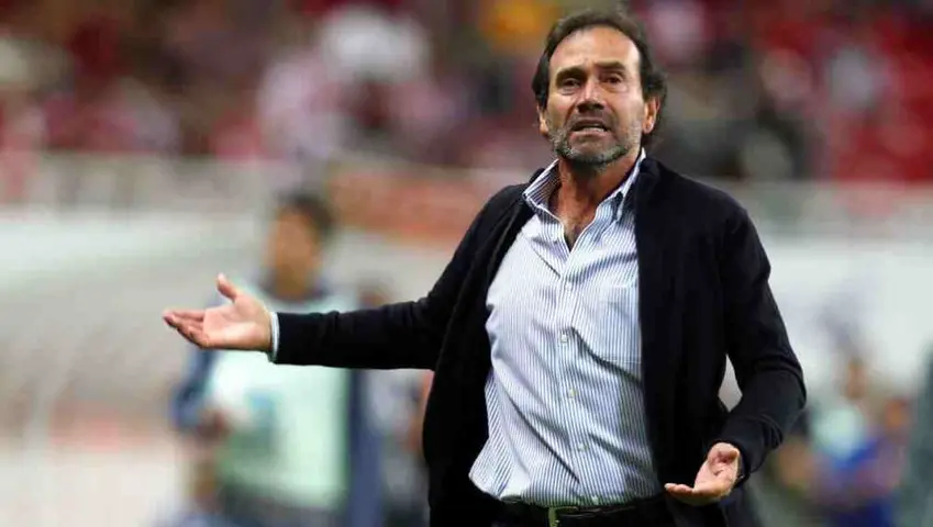 Fernando Quirarte como DT de Chivas | MEXSPORT