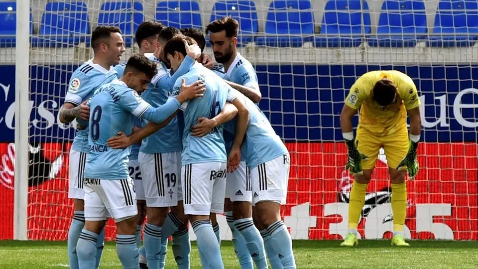 Néstor Araujo: Celta venció al Huesca en un partido lleno de goles y remontadas