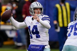 Cowboys: Andy Dalton no jugará vs Steelers tras ser enviado a la lista de Covid-19