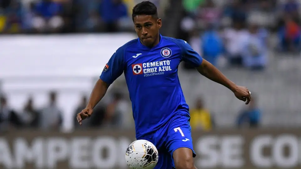 Cruz Azul: ¿Quiénes sustituirán a Luis Romo contra Toluca?