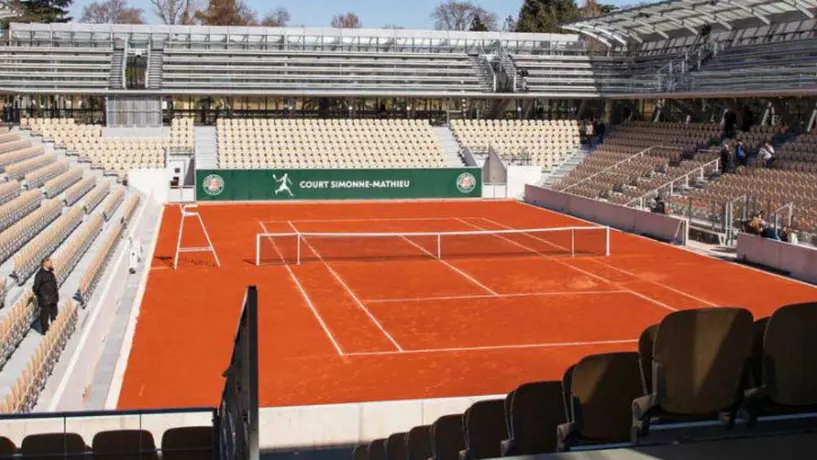 Roland Garros: Disminuirá más su aforo por nuevo brote de Covid-19 en Francia