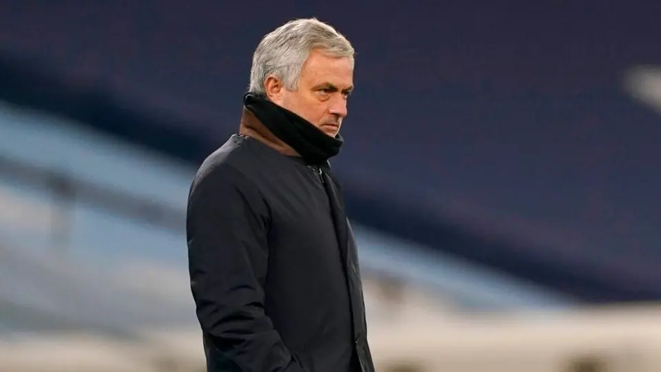 Mourinho culpó al cansancio por la derrota del Tottenham ante el Manchester City