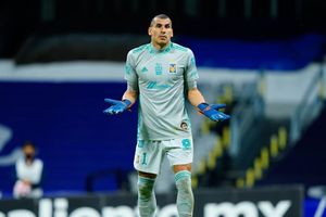 Nahuel Guzmán, captado junto a grupo musical sin mantener la sana distancia