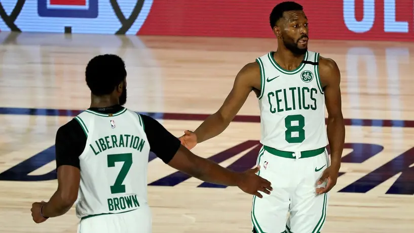 Celtics derrotaron a 76ers y colocaron 3-0 la serie