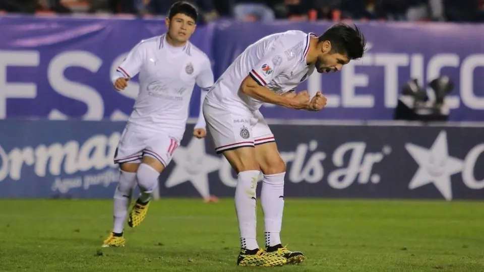 Chivas: Oribe Peralta cumplió un año de marcar su único gol en Liga MX con el Rebaño