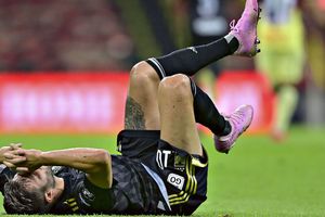 Video: Gignac sorprendió cantando banda mientras comía un chile