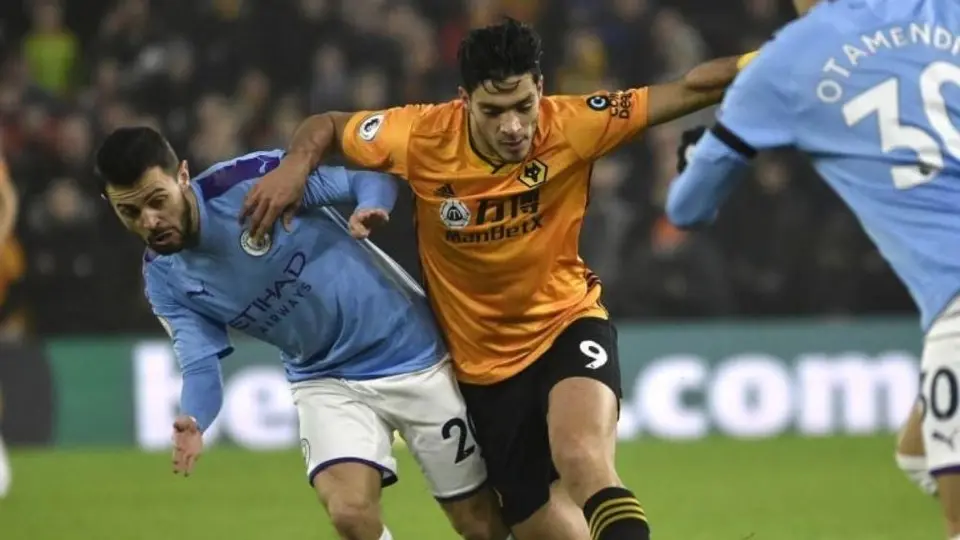 Raúl Jiménez: Wolverhampton visita al Leeds United buscando mantener el paso
