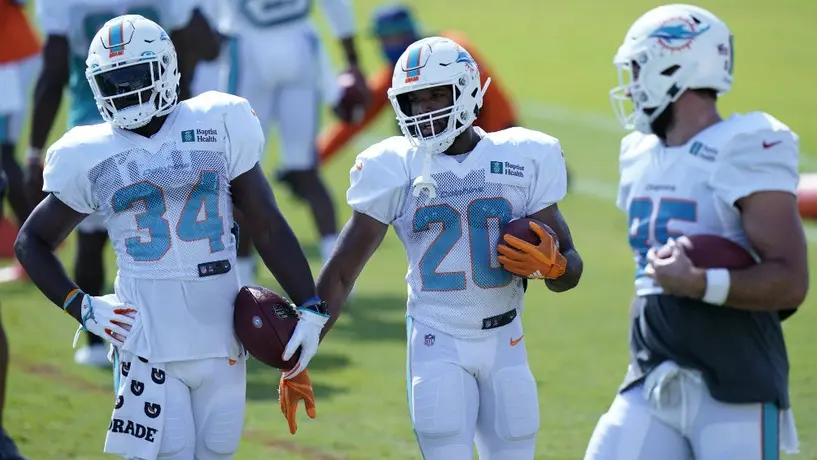 NFL: Dolphins permitirá hasta 13 mil aficionados en inicio de temporada