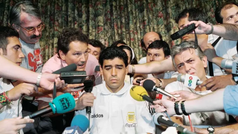 Maradona: Vidente predijo el fallecimiento del Pelusa