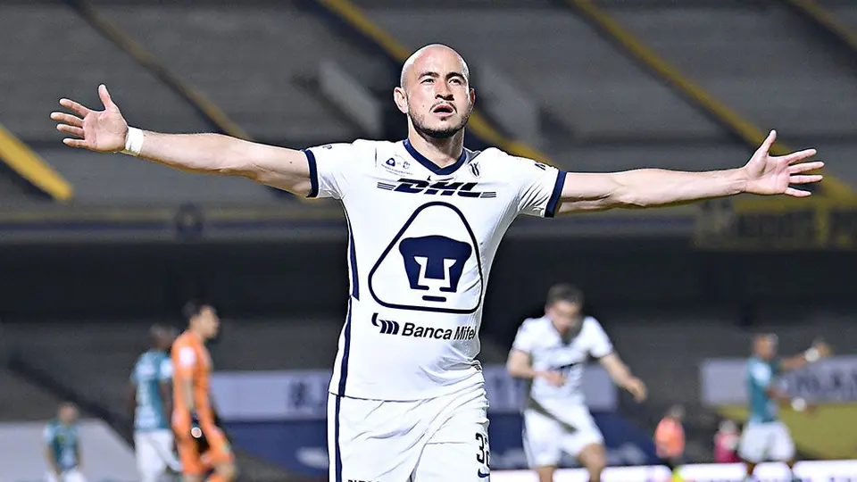 Juan Manuel Iturbe: 'Carlos González era medio equipo de Pumas'