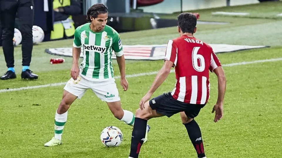 Diego Lainez: 'Lo que teníamos que hacer era ganar como sea'