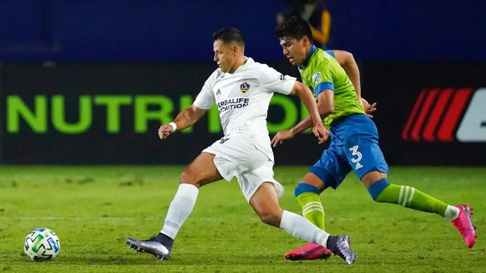 Chicharito: 'La institución más grande de la MLS no puede permitirse no jugar Playoffs'