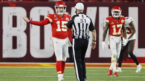 Super Bowl LV: Madre de Mahomes 'explotó' contra árbitros y se burla de Gisele Bündchen