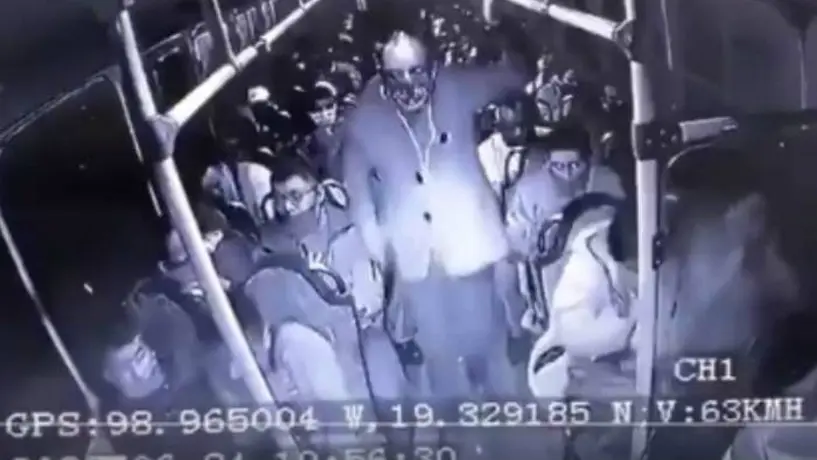 Video: Pasajero murió al intentar evitar asalto en transporte público