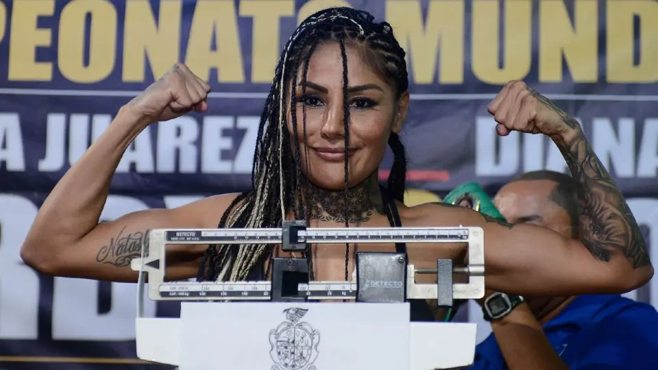 Barby Juárez debutará como actriz en teatro de comedia