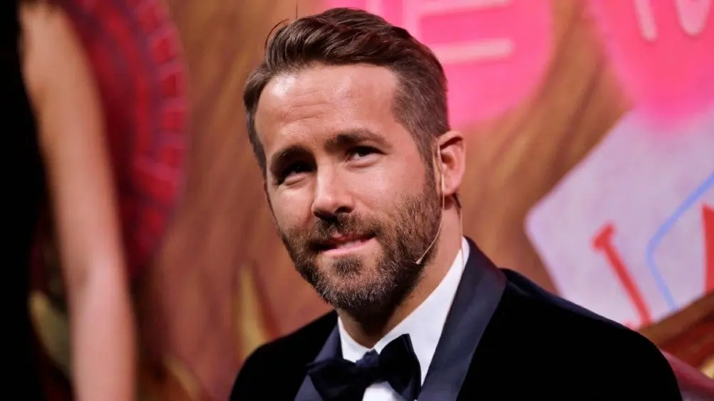 Ryan Reynolds también adquirió al Wrexham FC | AP