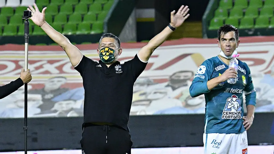 Luis Montes: 'Desde que llegó Ambriz nos divertimos con la pelota'