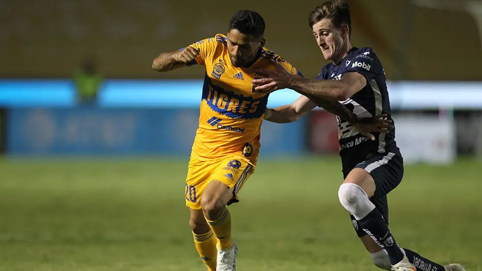 Waller sobre su llegada a Pumas: 'Al club del que vengo lo veían 300 personas'