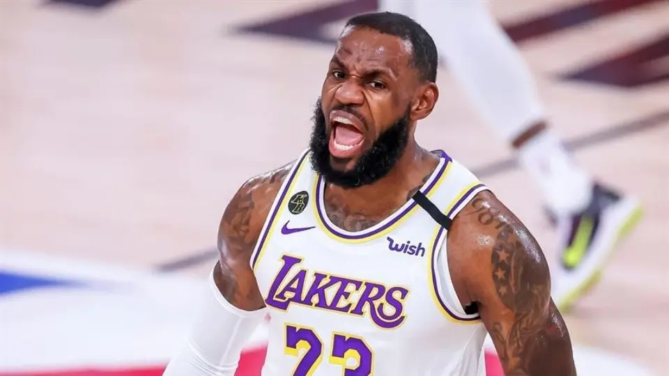 NBA: LeBron James molesto por no ser elegido el MVP