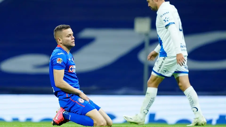 Cruz Azul: La Máquina cae ante el Puebla y extiende su crisis