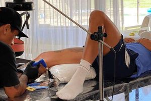 Diego Maradona: Marcos Rojo presumió su nuevo tatuaje en honor a D10S