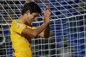 Video: Jürgen Damm 'recuperó' sus centros