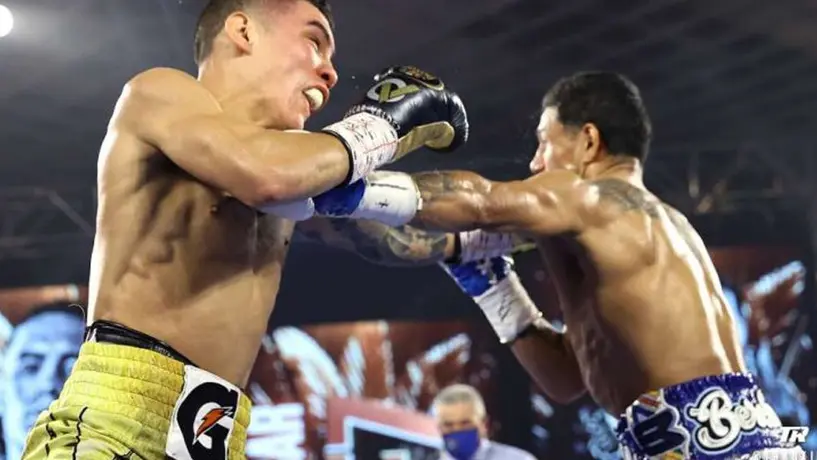 Al Alacrán Berchelt le gustaría la revancha con Óscar Valdez tras un descanso