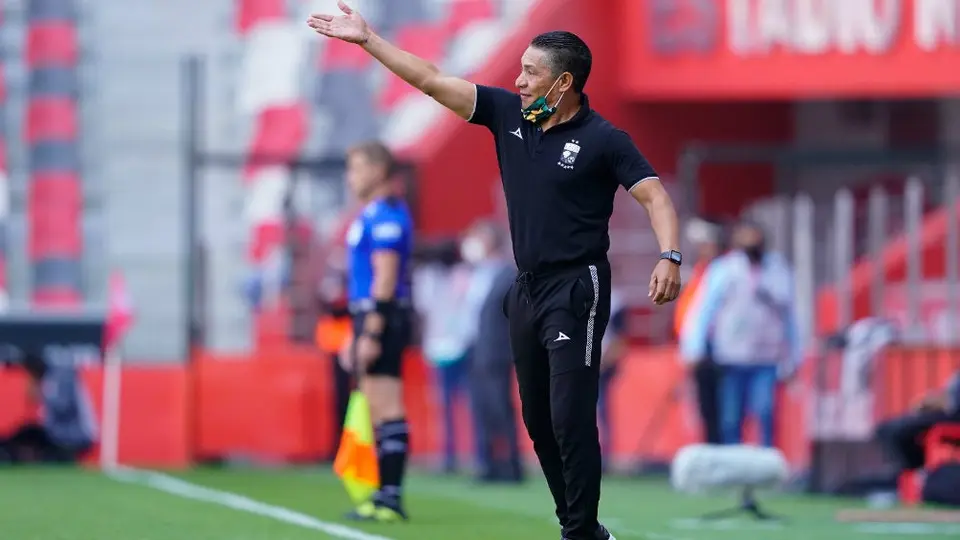 Nacho Ambriz: 'A mi equipo le veo casta de Campeón'