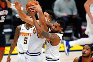NBA: Denver Nuggets firmó su primera victoria de la temporada ante los Rockets