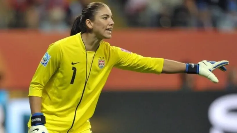 Hope Solo defendió a LeBron y criticó a Ibrahimovic: 'Es hipócrita, incorrecto y estúpido'