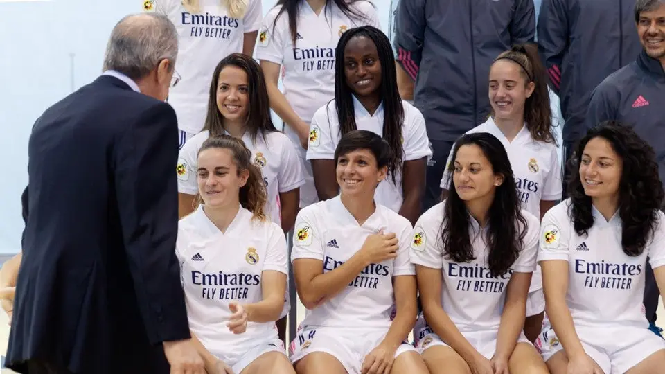 Kenti Robles apareció en primera foto oficial del Real Madrid Femenil
