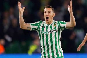 Andrés Guardado y Sandra de la Vega celebran el bautizo de su hija Catalina