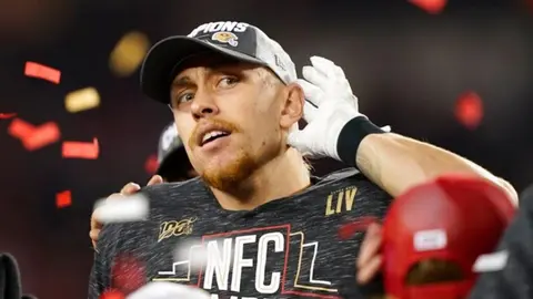 George Kittle anunció en el April Fool's Day que jugará en los Jacksonville Jaguars