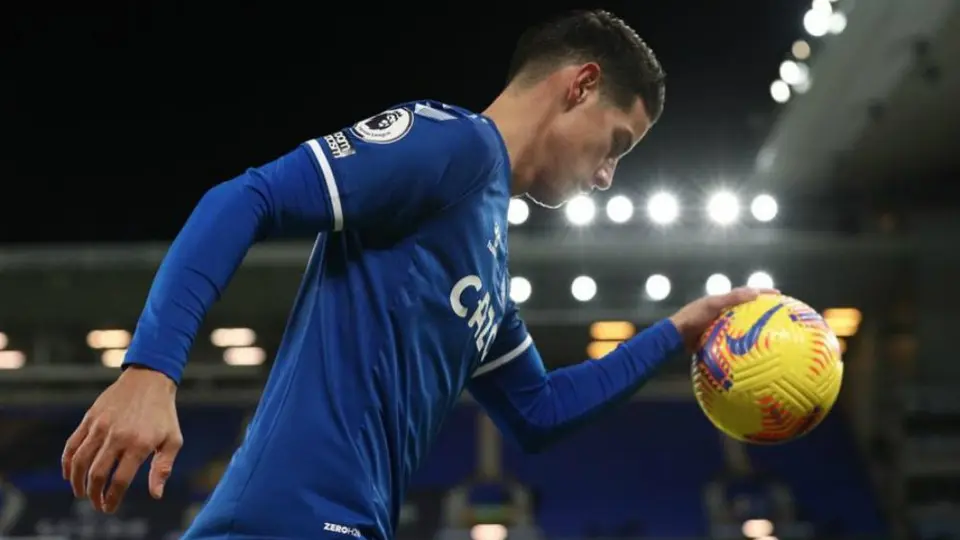 Everton: En regreso de James Rodríguez, cayó ante West Ham con agónico gol