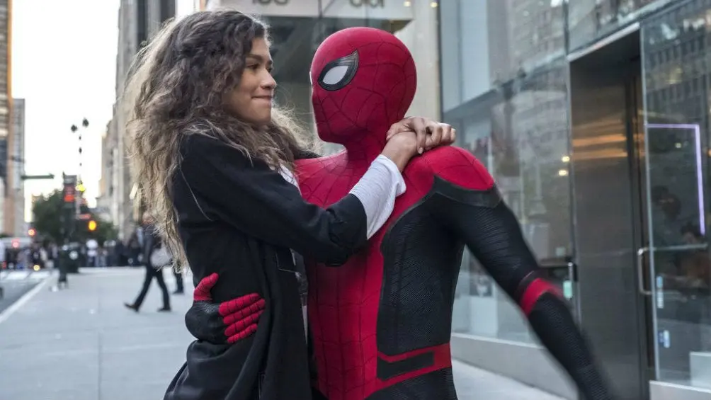 Zendaya y Tom Holland en una escena de 'Spider-Man: Far From Home' | AP