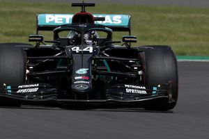 F1: Hamilton logró la pole para el GP de Inglaterra; Hulkenberg fue décimo tercero