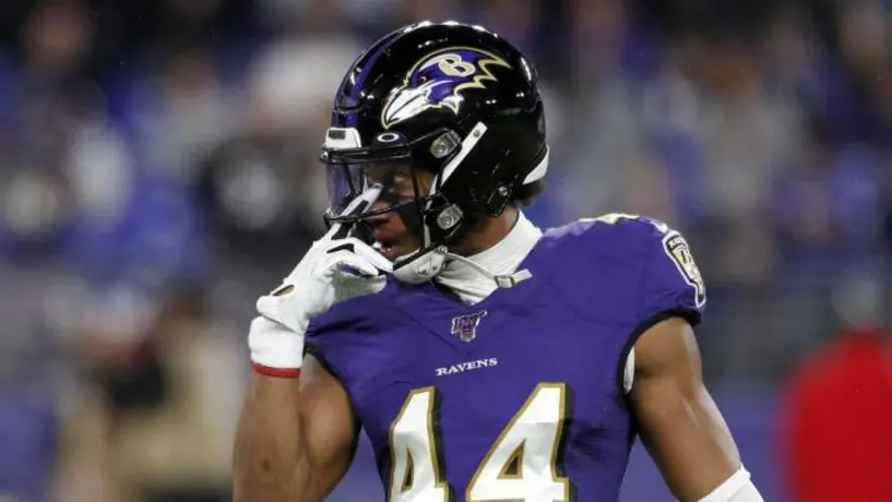NFL: Dos jugadores disputaron la Semana 8 contagiados de Covid-19