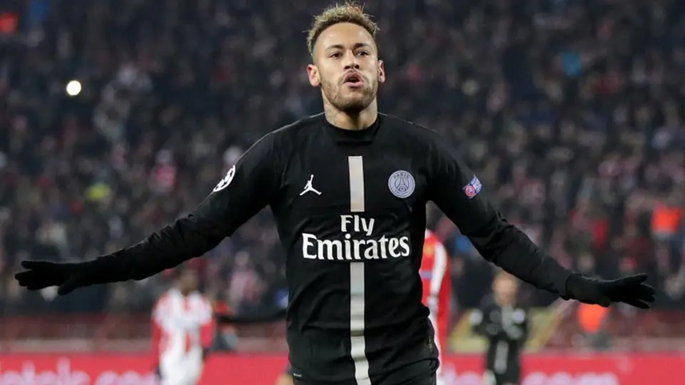 Neymar dejó su mansión y regresó a Francia para reportar con PSG