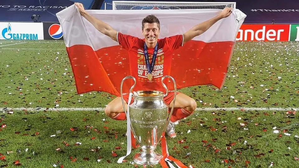 Robert Lewandowski: Elegido mejor deportista del año por la prensa polaca