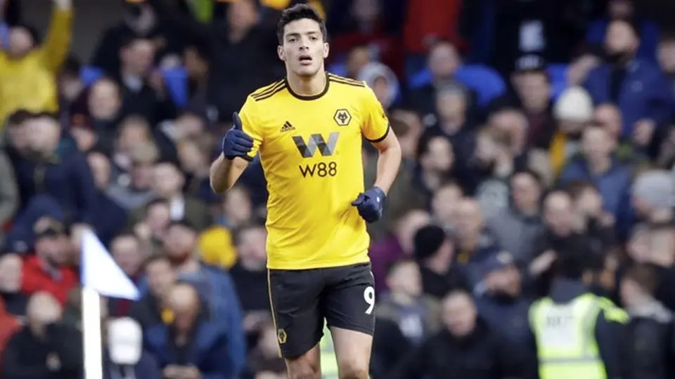 Hugo Sánchez: ‘Raúl Jiménez tiene que invitar a cenar a Cristiano para jugar en Juventus’