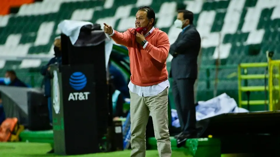 Reynoso: 'Da para ilusionarse, pero esto es futbol, en algún momento perderemos'
