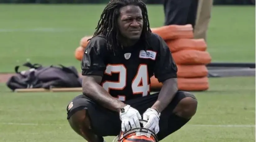 Adam "Pacman" Jones: Fue arrestado por protagonizar altercado en un centro nocturno