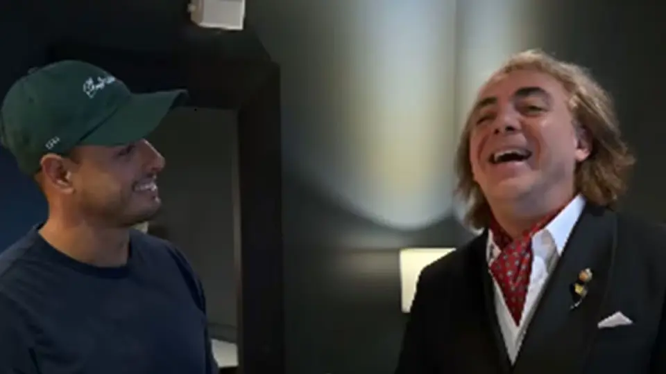 VIDEO: Chicharito canta con Christian Castro y desata peticiones de los fans