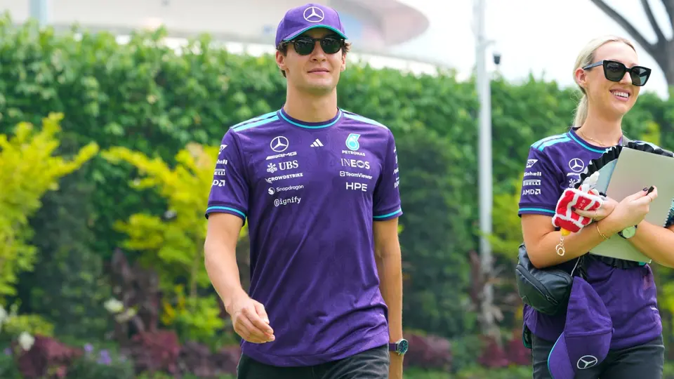 Antonelli cerca del título; Russell se frustra por falta de victorias: La división en Mercedes al final de la temporada
