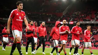 El Bournemouth profundiza la crisis del Manchester United con una contundente goleada en Old Trafford