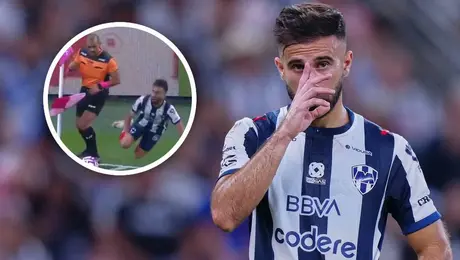 ¡El blooper del día! Diego Rossi tropieza con el árbitro asistente en un córner